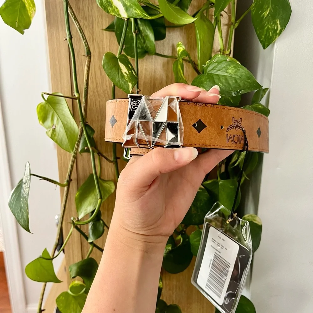 NWT MCM Logo Leather Belt